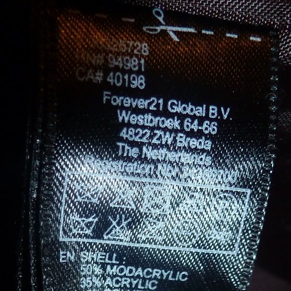 ๐ค Forever 21 Leopard Print Faux Fur Vest โ Size Small - Picture 11 of 12